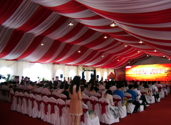 大型會展篷房應(yīng)該怎么布置？