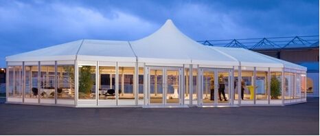 篷房租賃,篷房出租,倉(cāng)儲(chǔ)篷房,婚慶篷房,篷房廠家,篷房