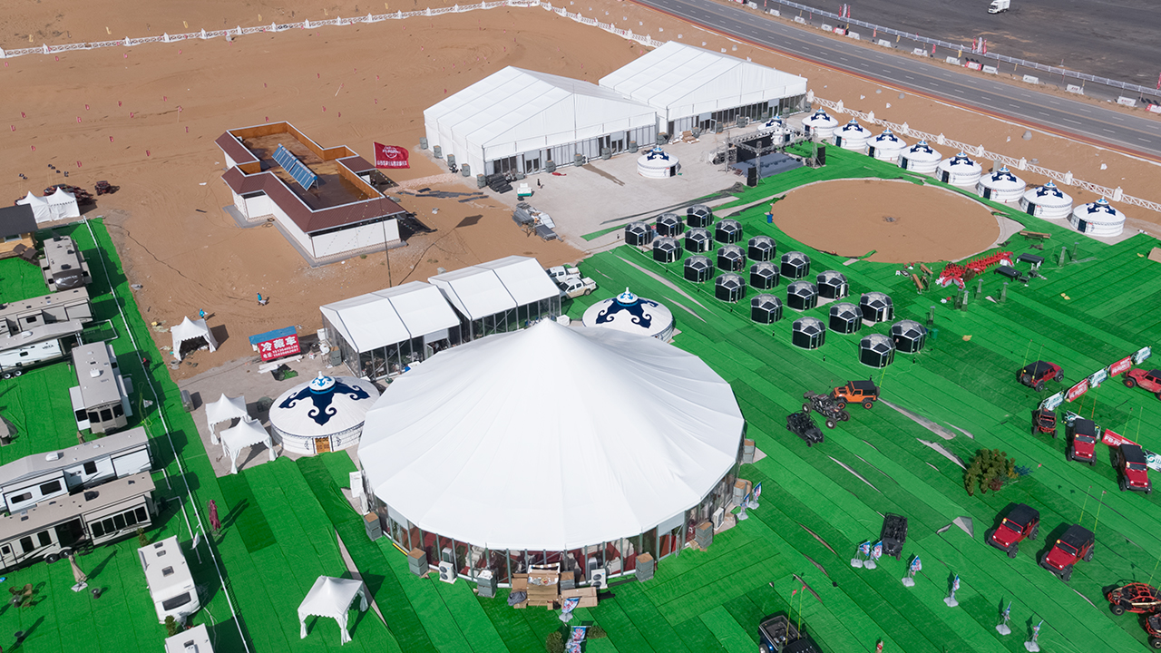沙漠中的移動體育館｜高山助力阿拉善體育發(fā)展封面